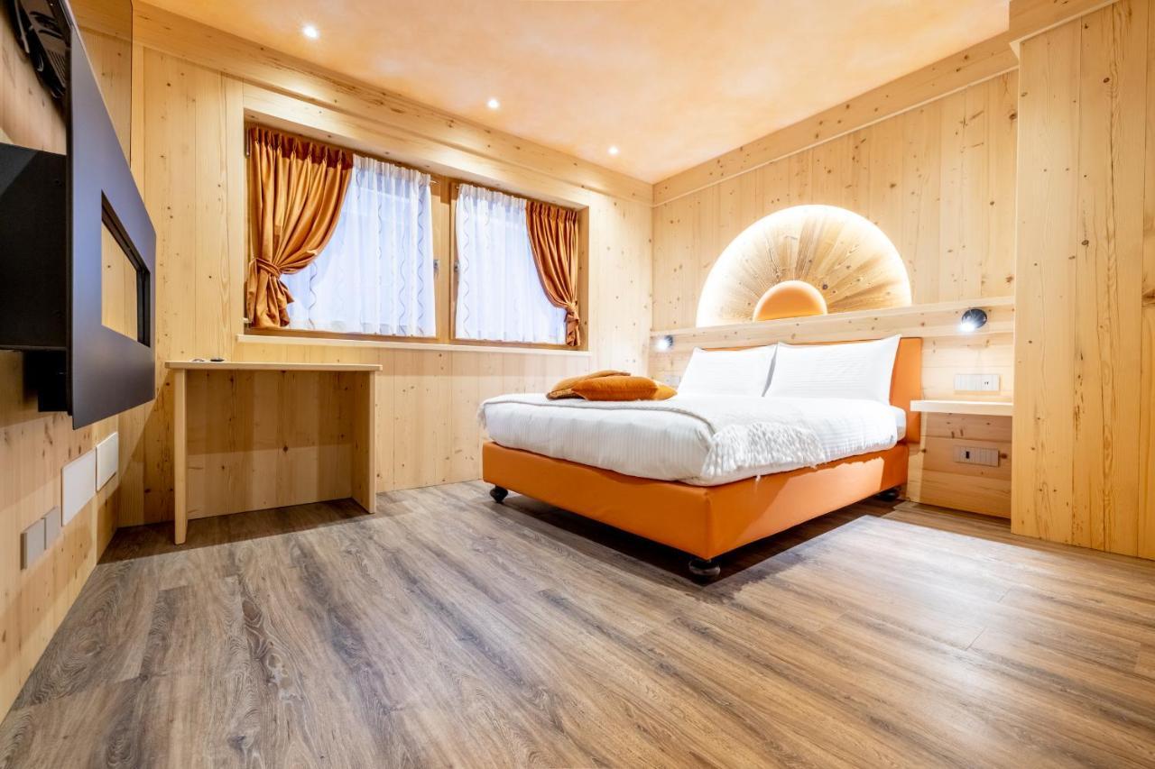 Chalet Imbosc'ché - B&B in beautiful surroundings Livigno Exterior foto