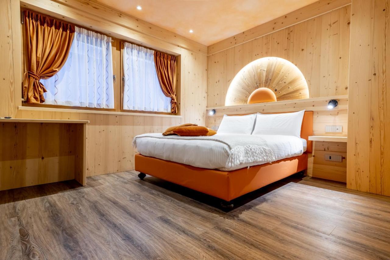 Chalet Imbosc'ché - B&B in beautiful surroundings Livigno Exterior foto